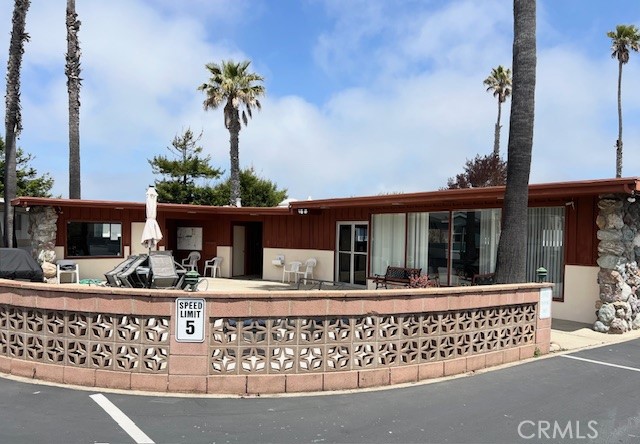 901 Morro Bay Boulevard 2