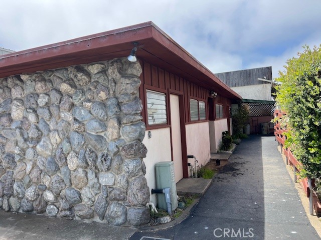 901 Morro Bay Boulevard 2