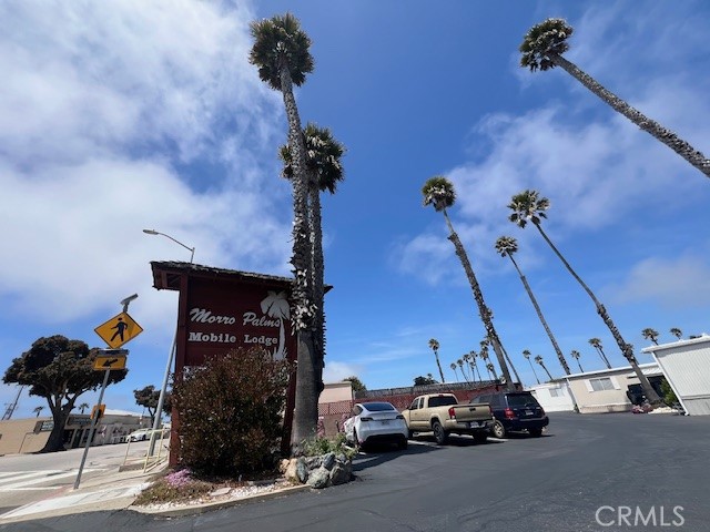 901 Morro Bay Boulevard 2