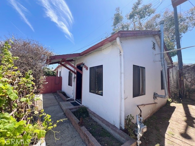 970 Las Tunas Street