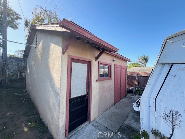 970 Las Tunas Street