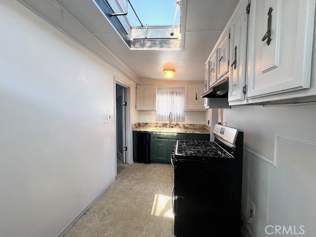 970 Las Tunas Street