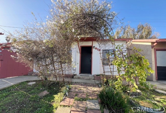 970 Las Tunas Street