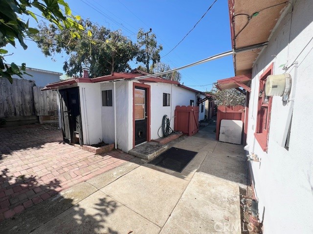 970 Las Tunas Street