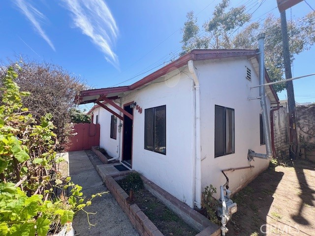 970 Las Tunas Street