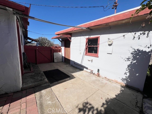 970 Las Tunas Street