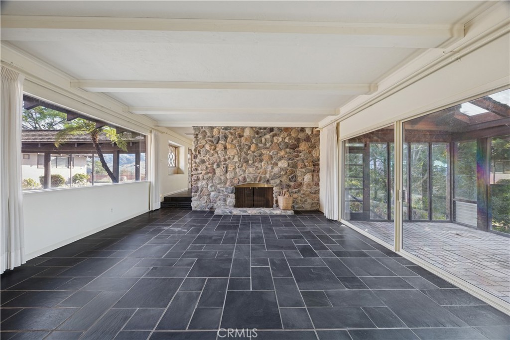 25 Buena Vista Avenue