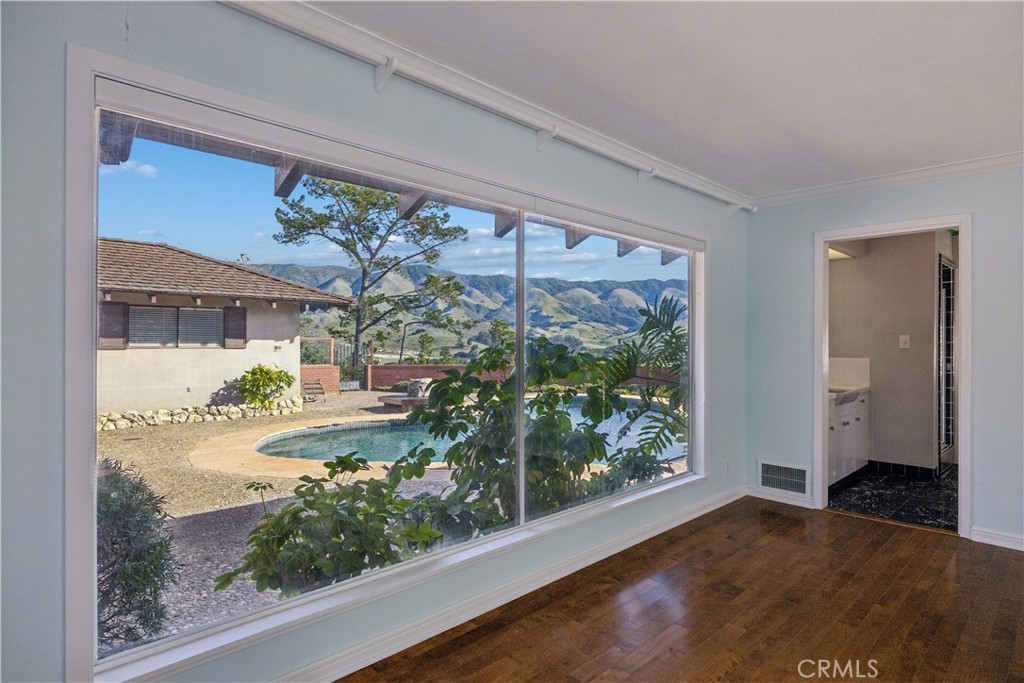 25 Buena Vista Avenue