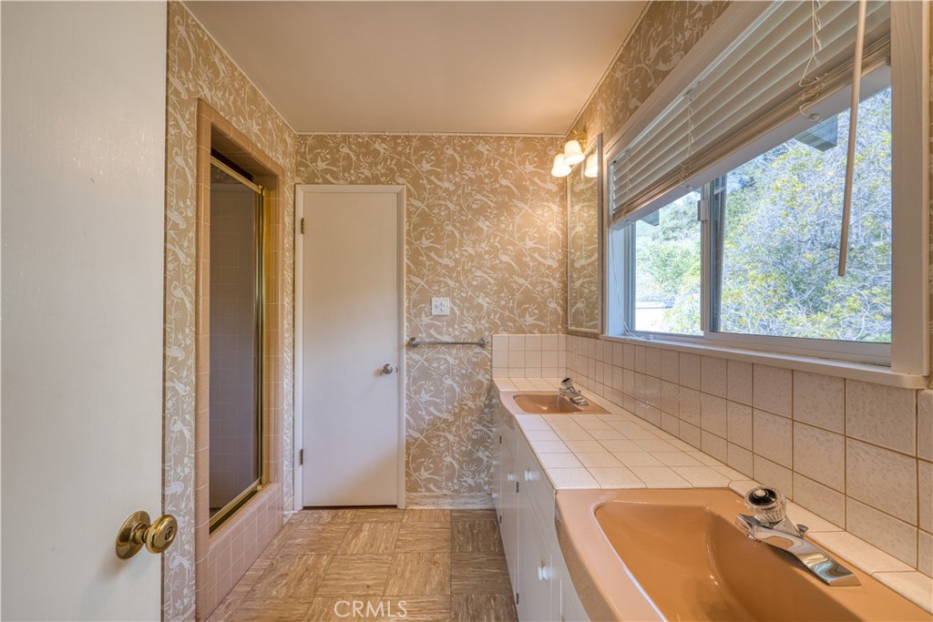 25 Buena Vista Avenue