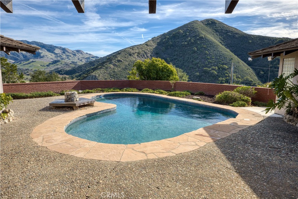 25 Buena Vista Avenue