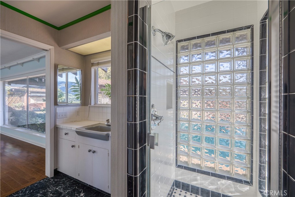 25 Buena Vista Avenue