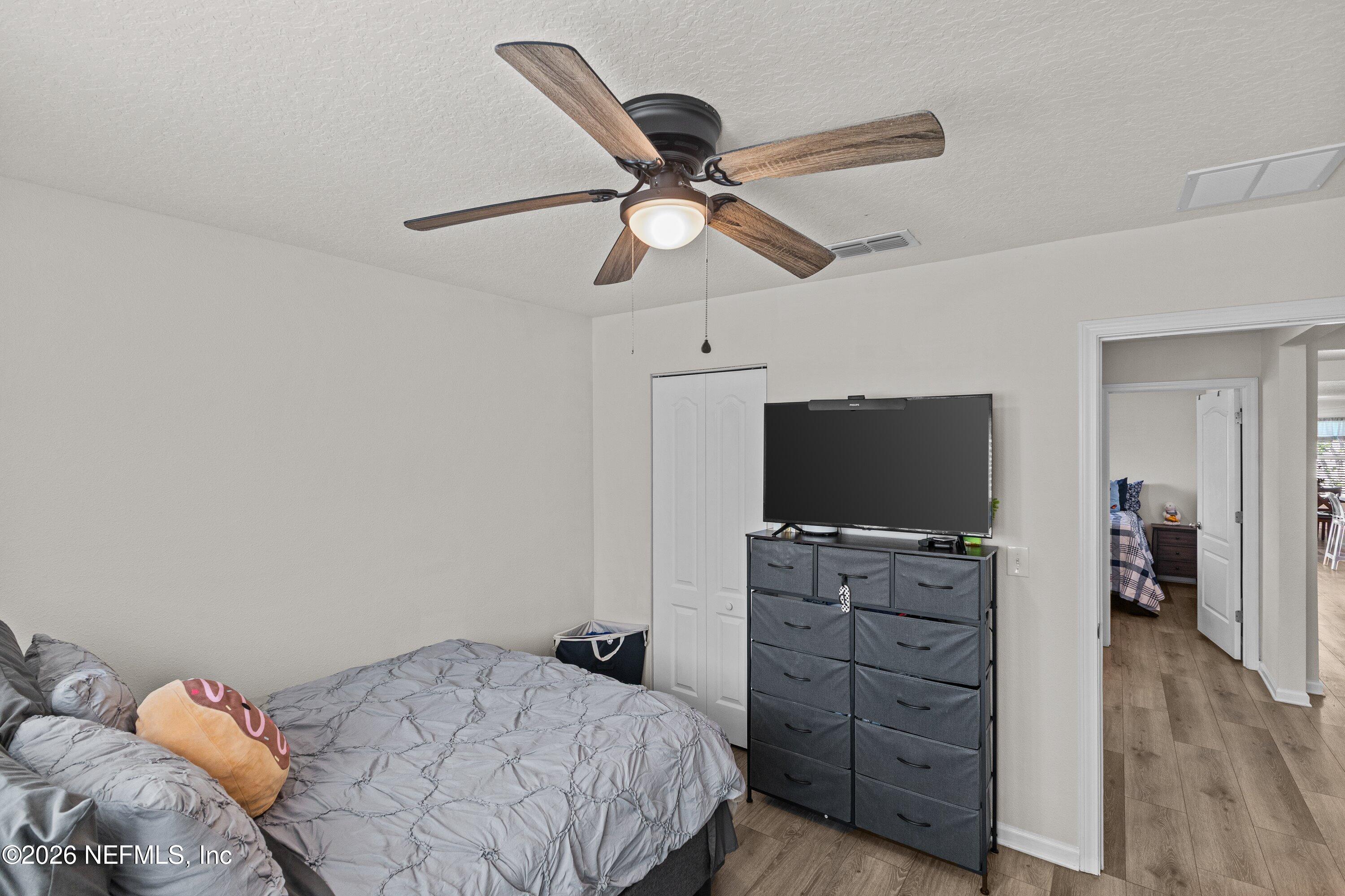 2422 SOTTERLEY Lane