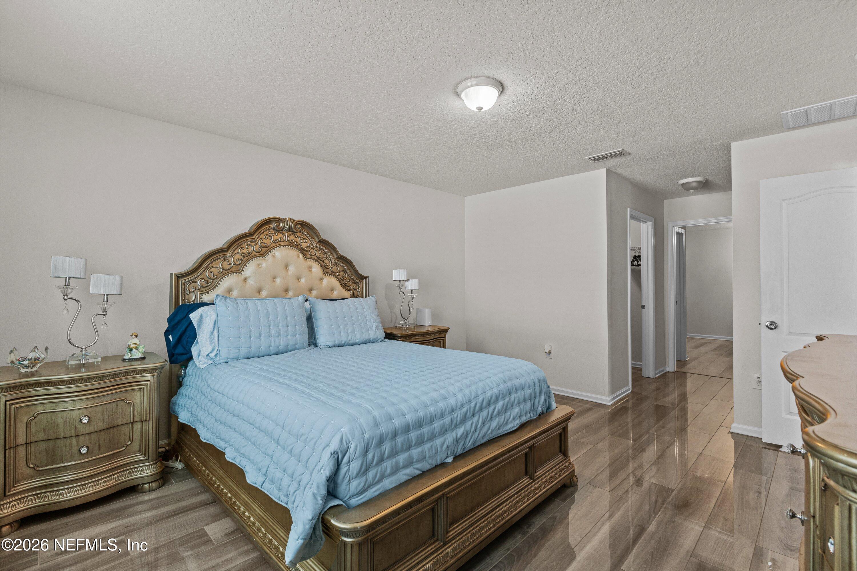 2422 SOTTERLEY Lane