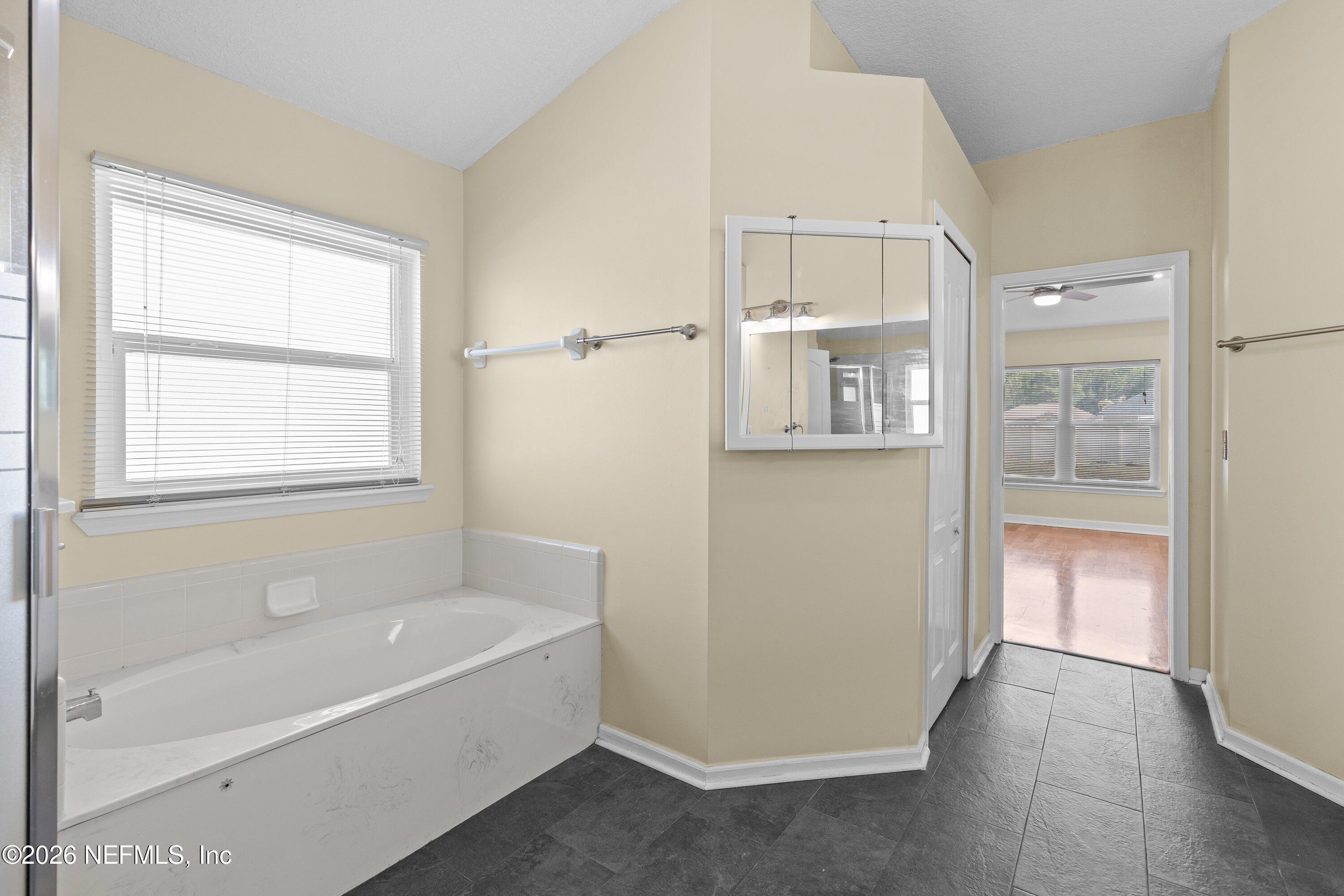 10211 WELLHOUSE Court