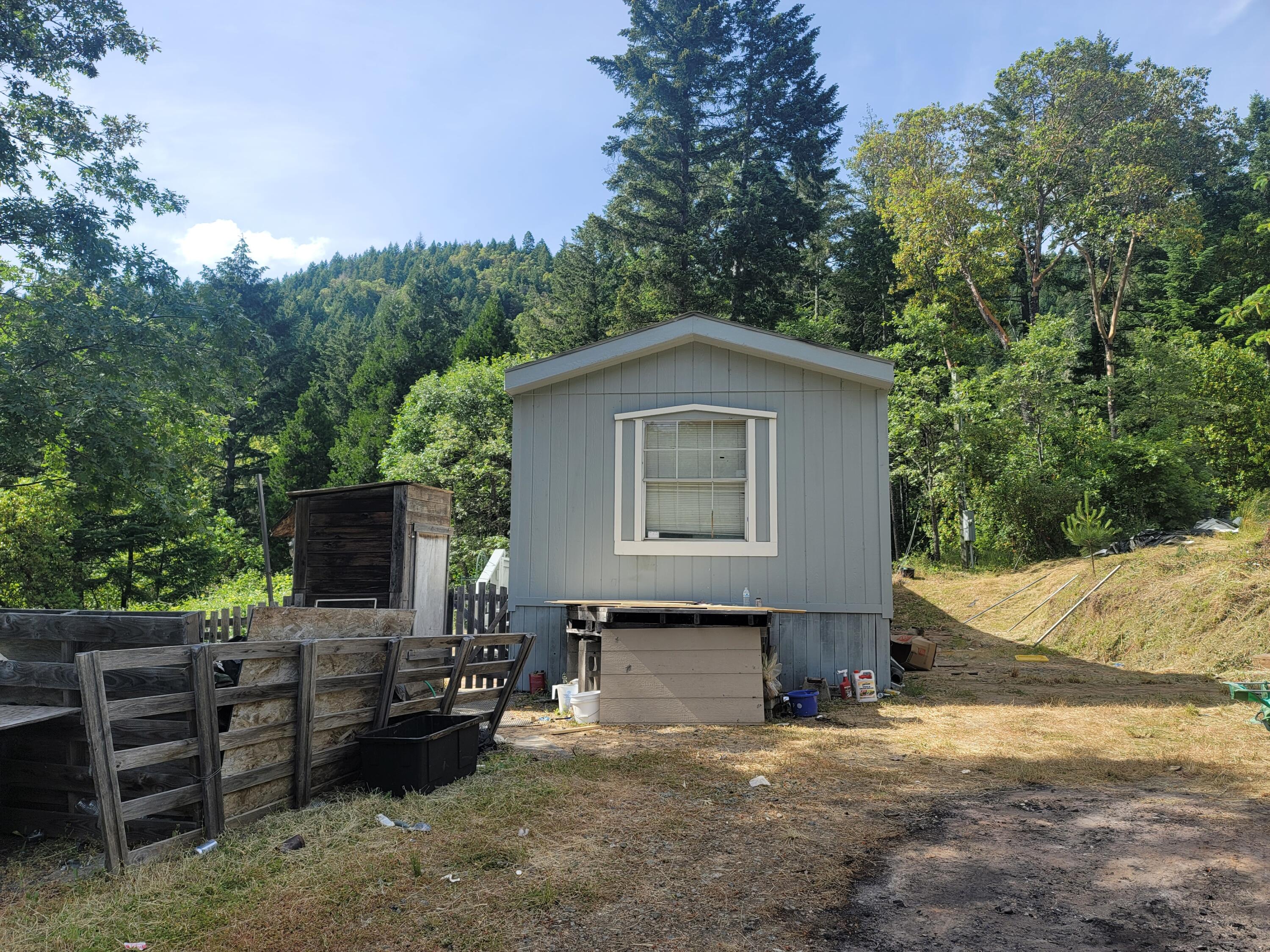 808 Placer Road