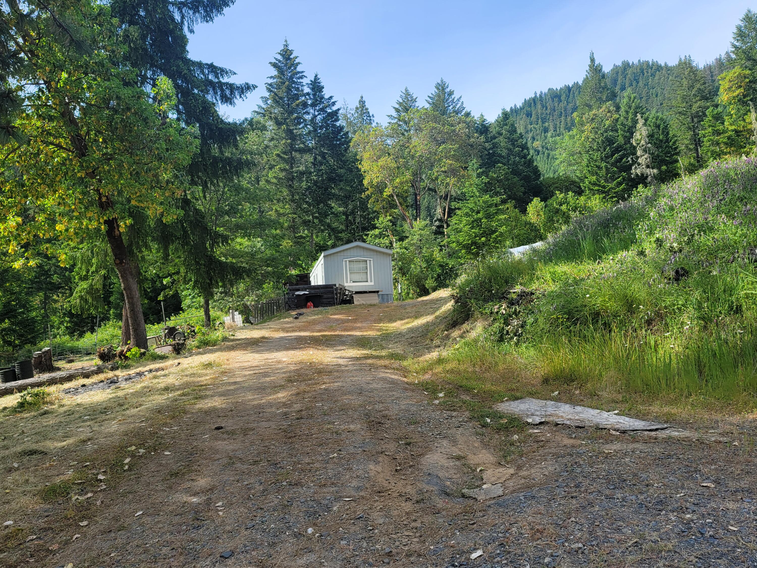 808 Placer Road