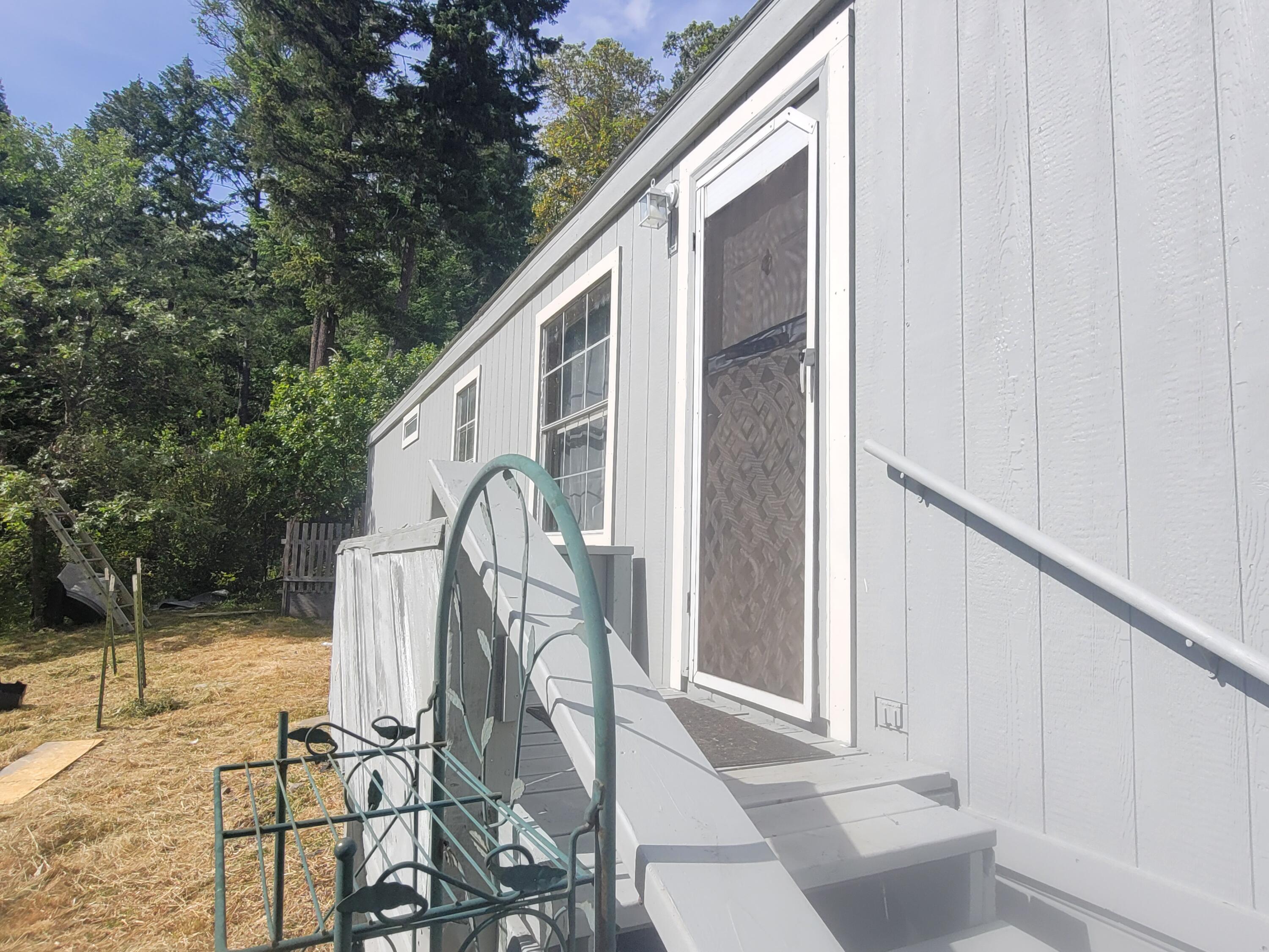 808 Placer Road