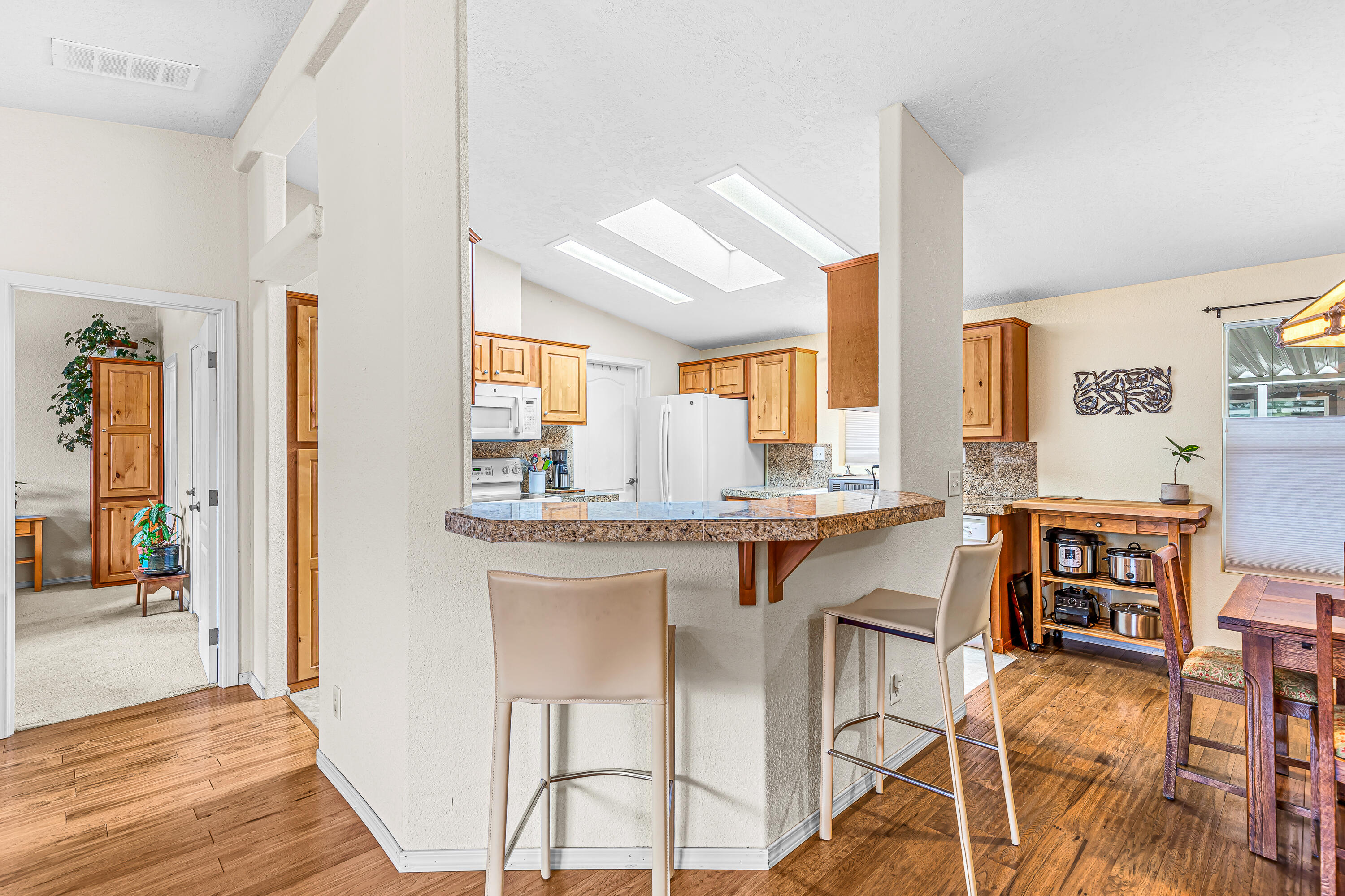 10 E South Stage Road, 514