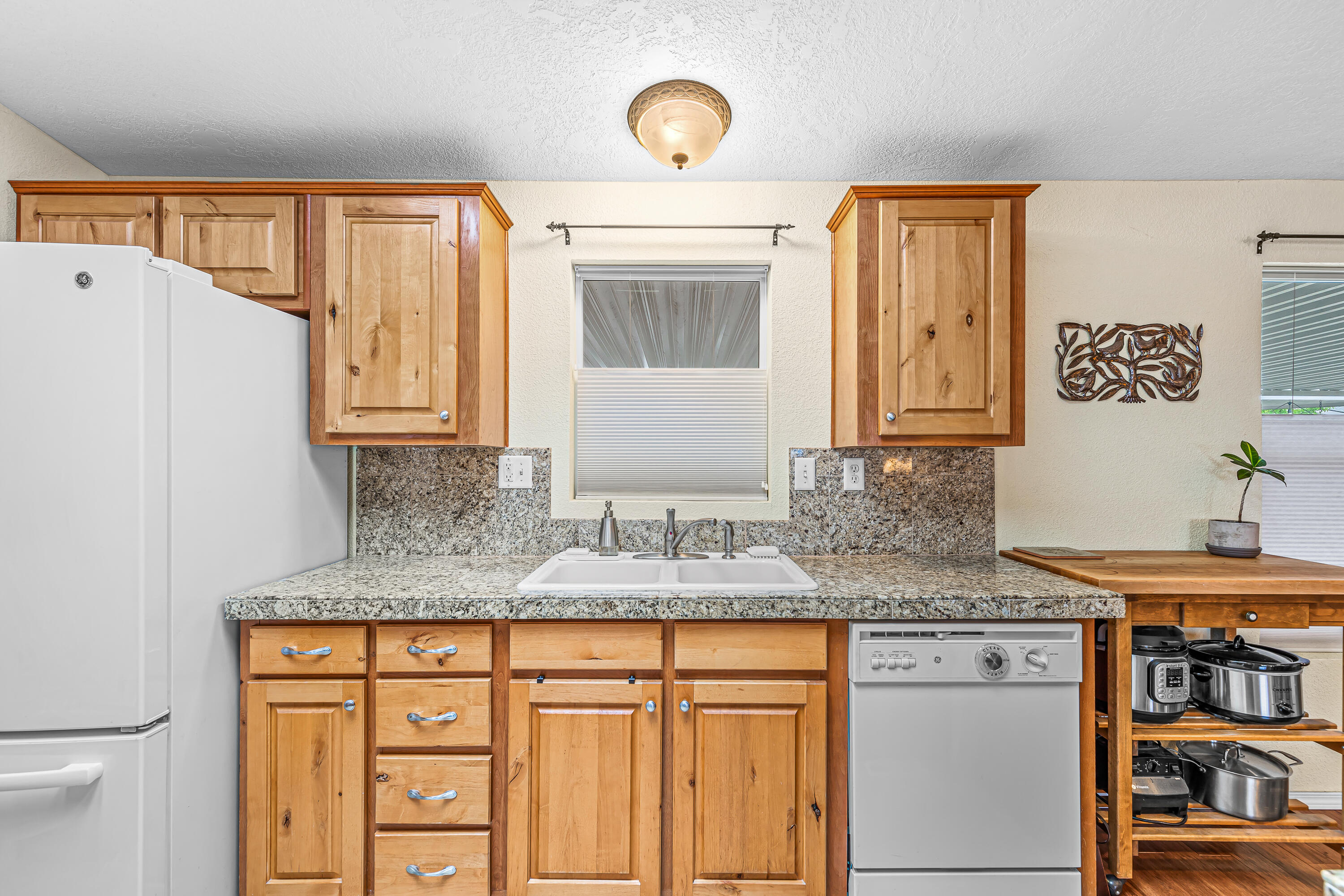 10 E South Stage Road, 514