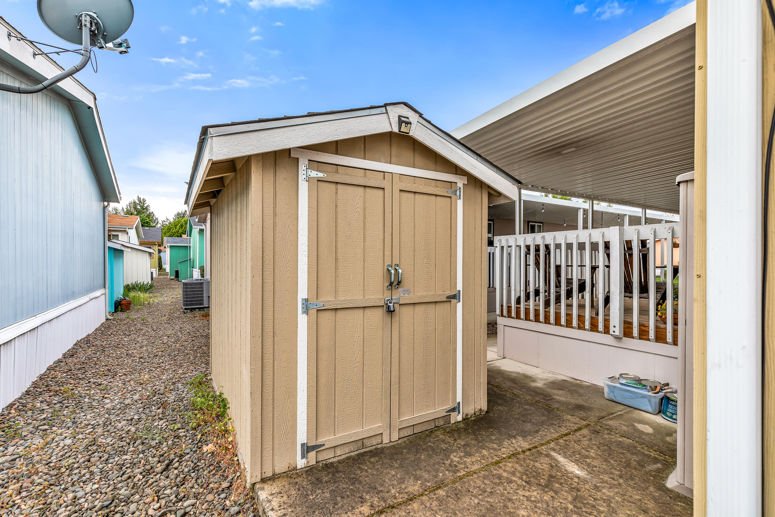 10 E South Stage Road, 514