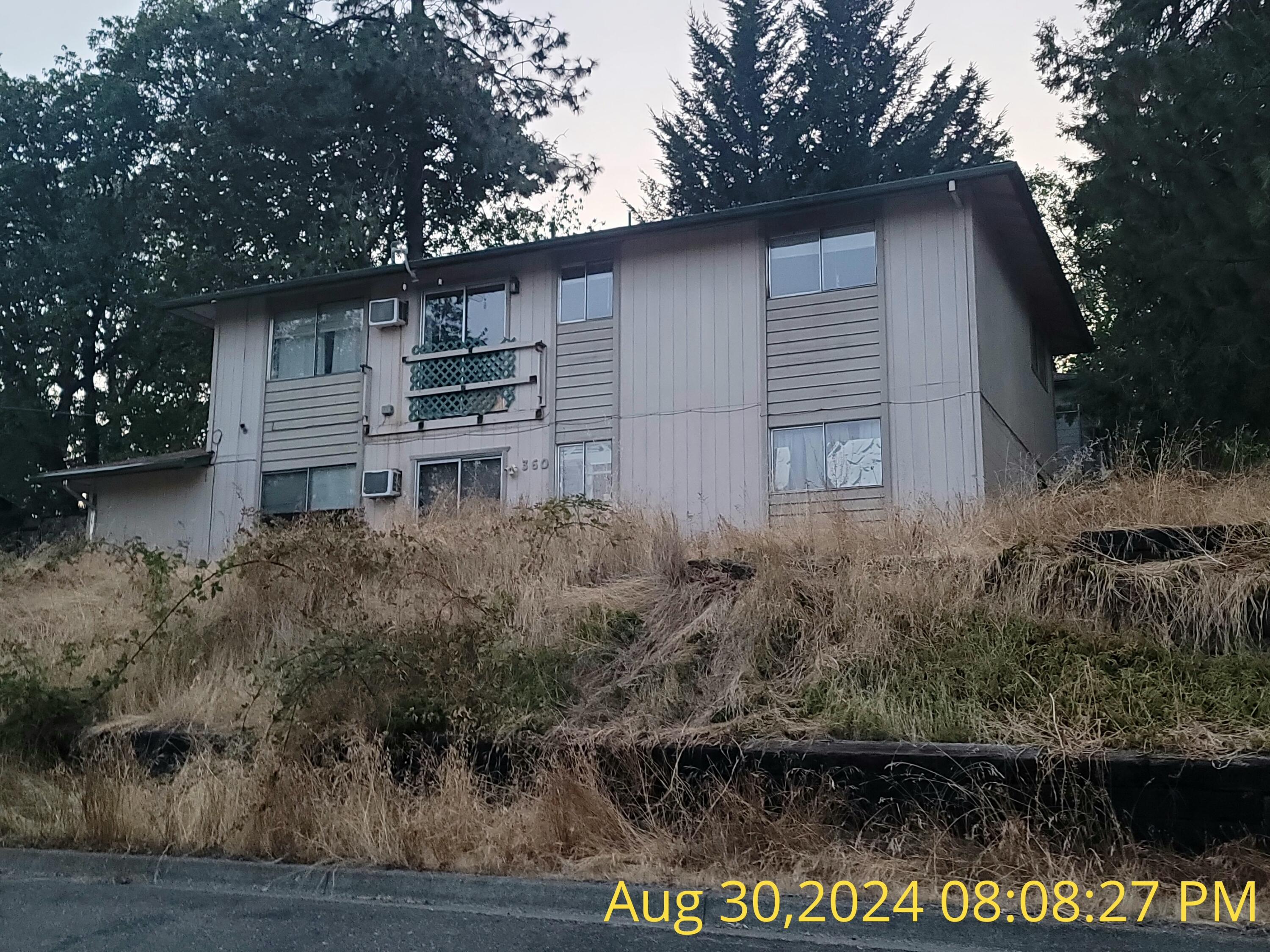360 NW Elm Street