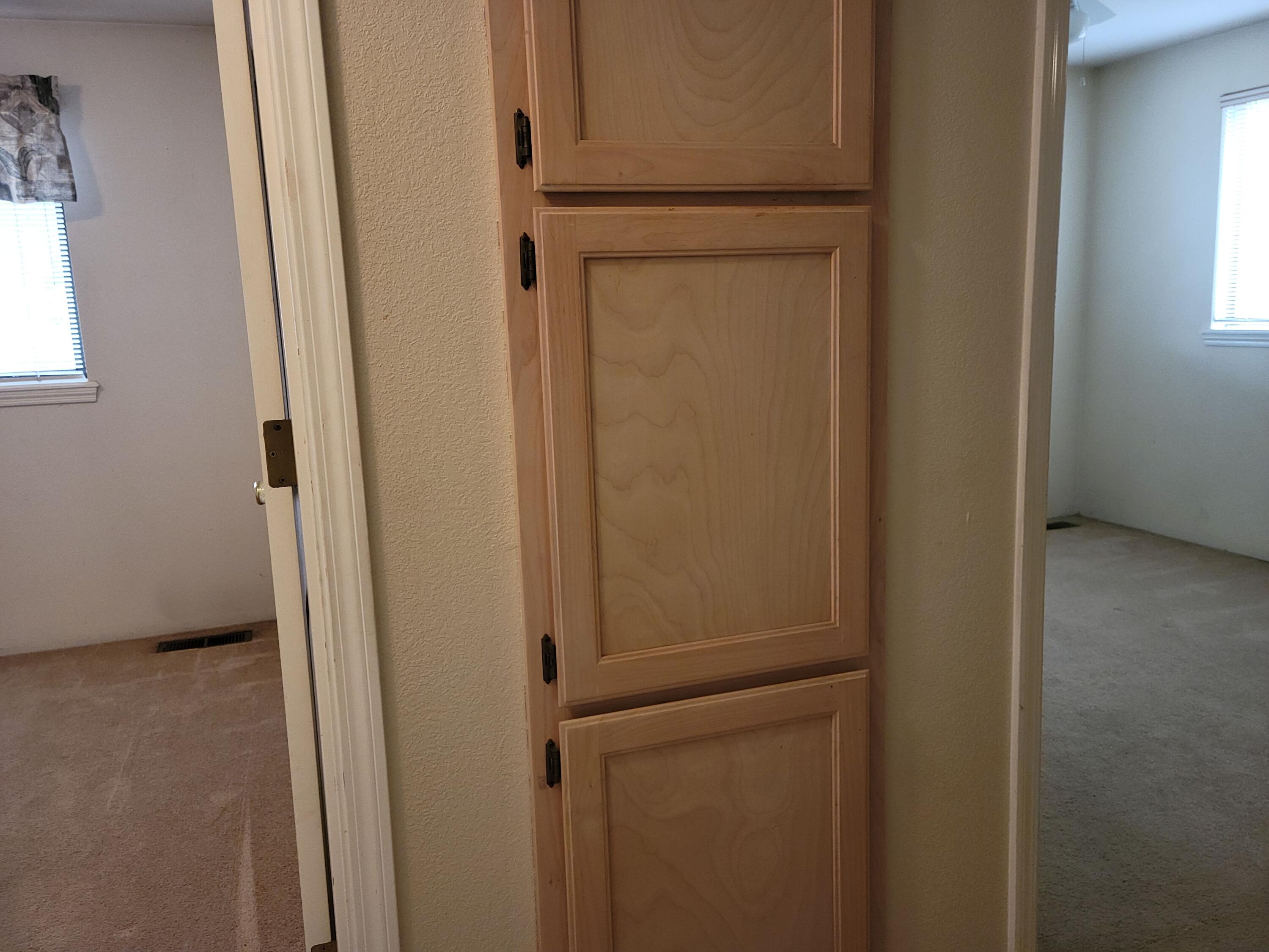 1527 NW Thompson Way