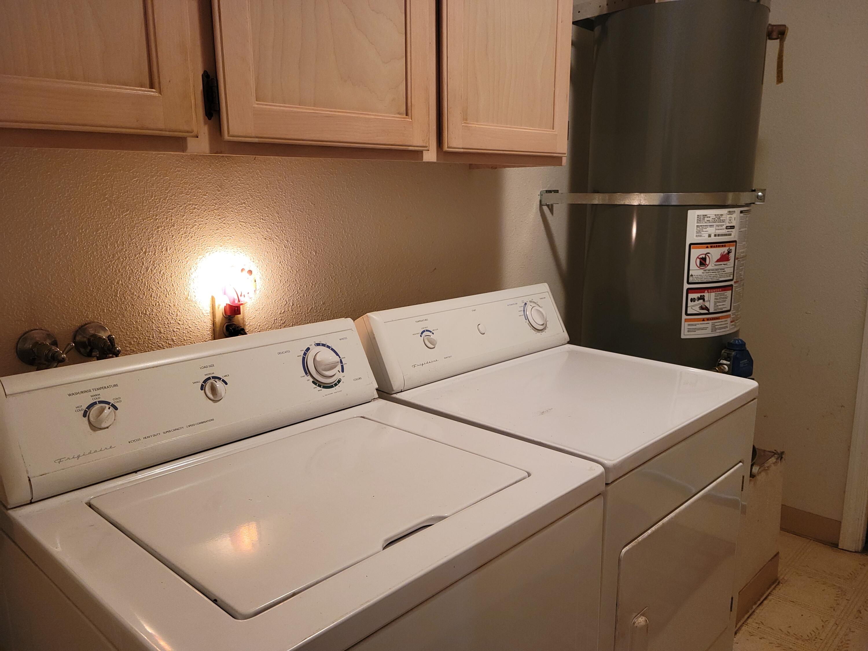 1527 NW Thompson Way