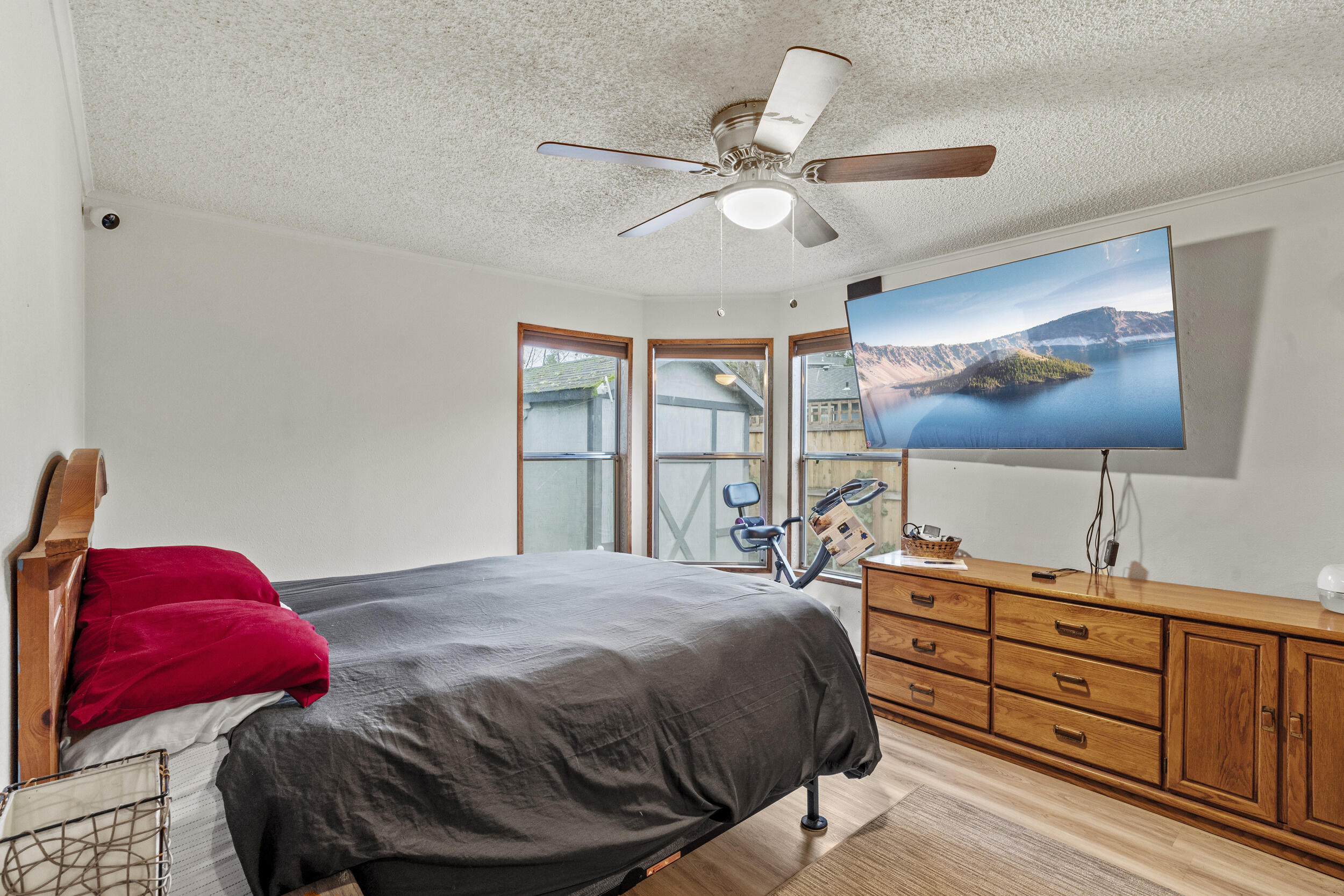 2325 NW Highland Avenue, 31