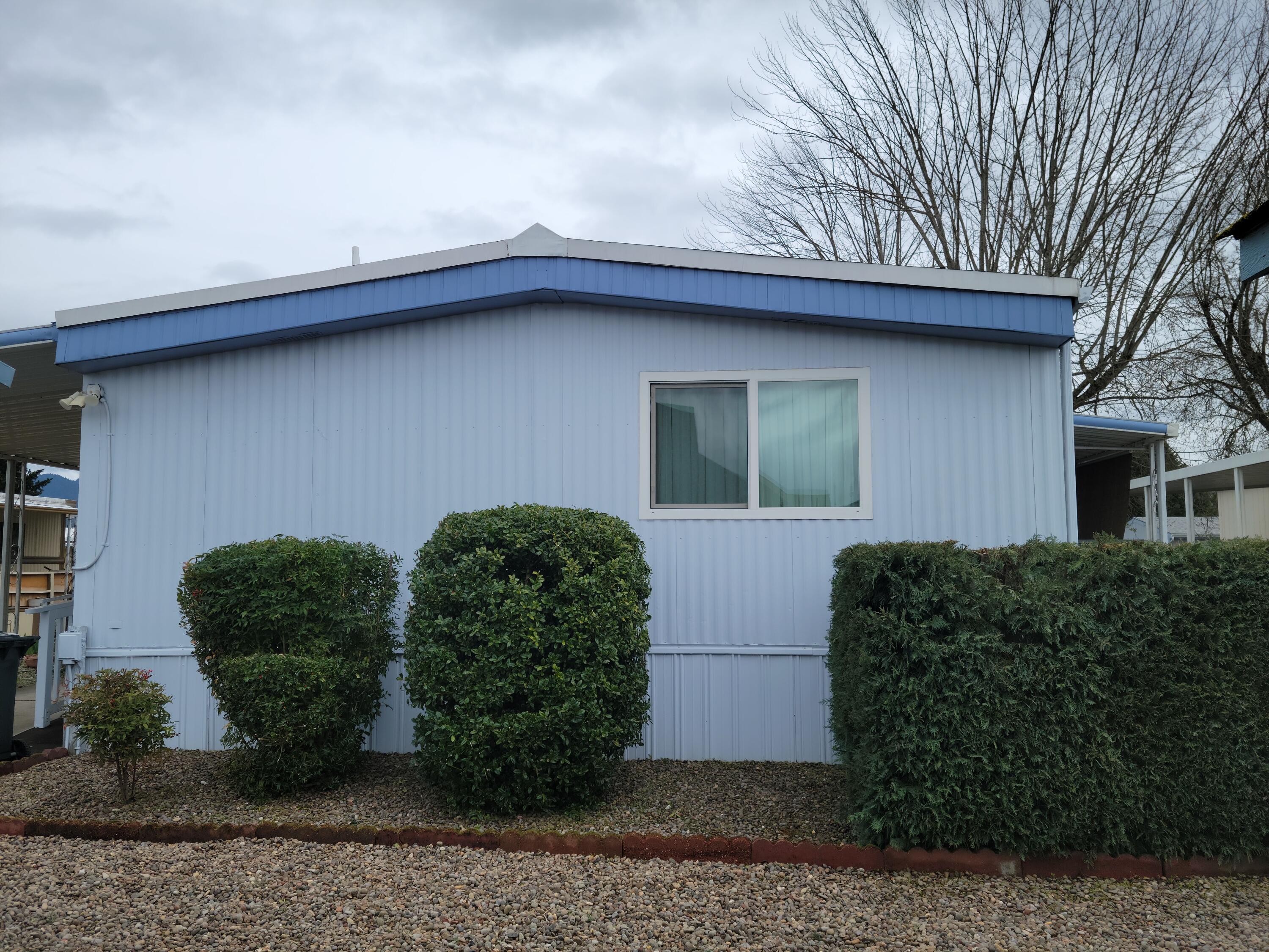858 Roguelea Lane