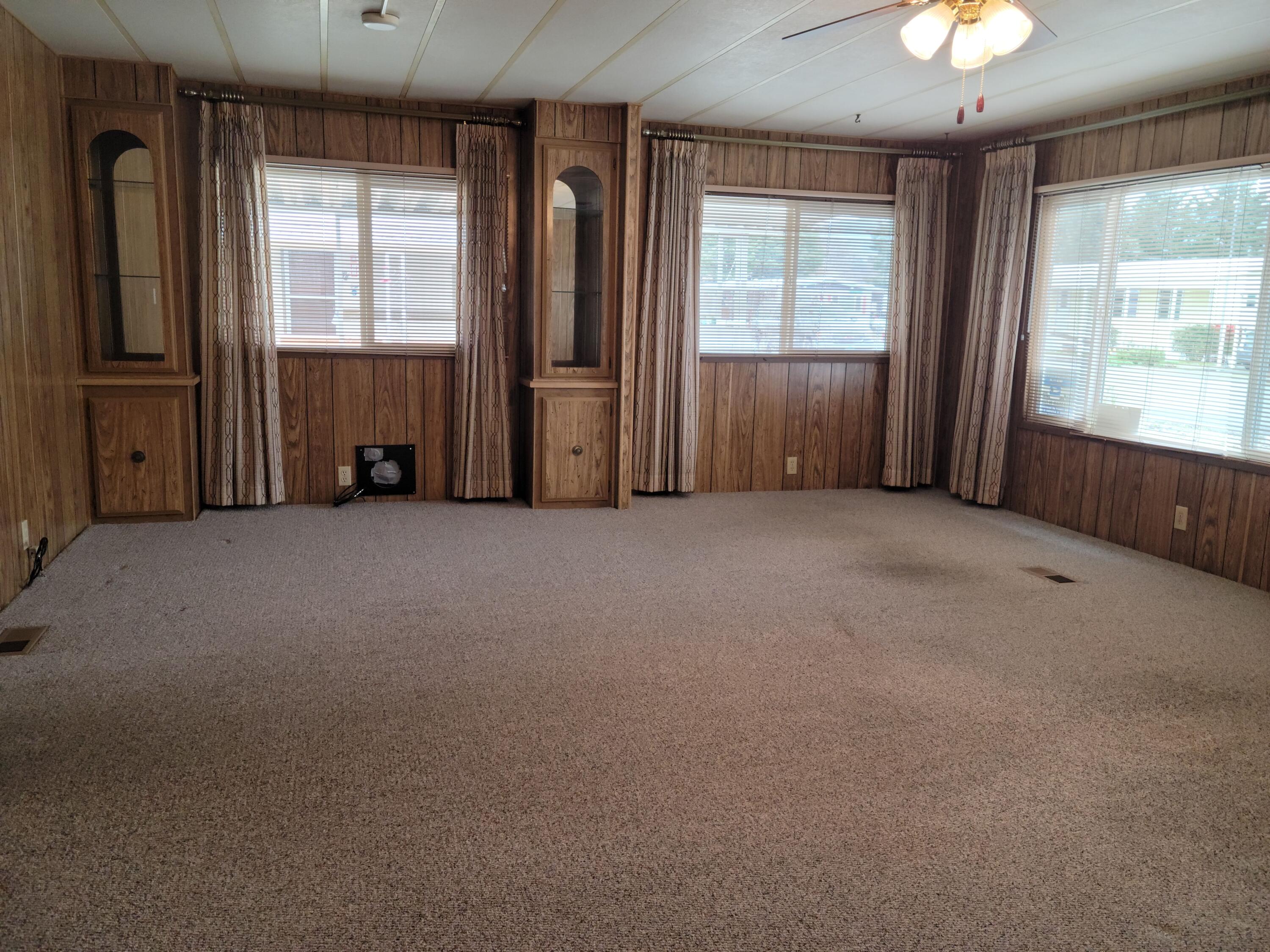 858 Roguelea Lane