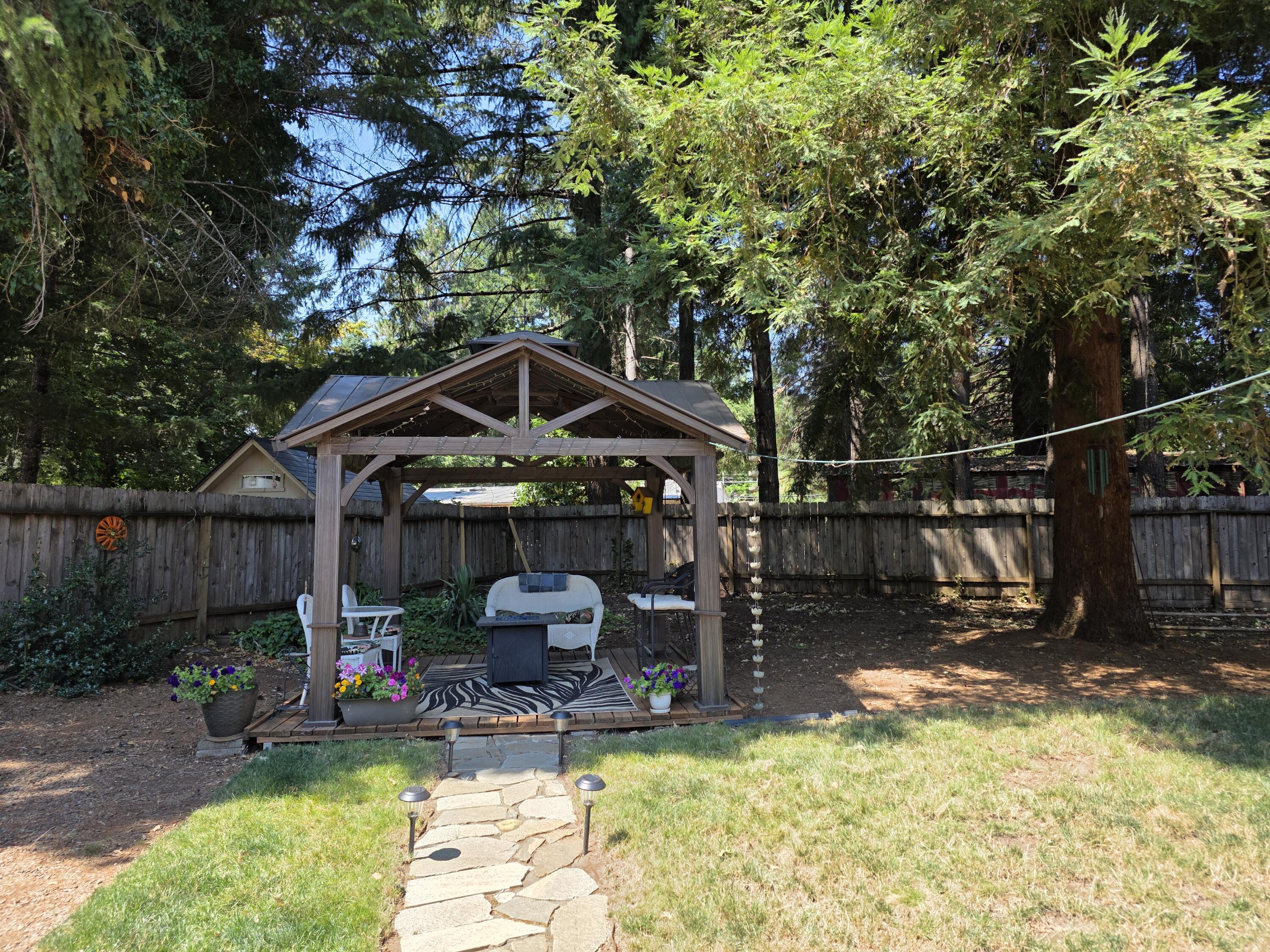 132 N Junction Avenue