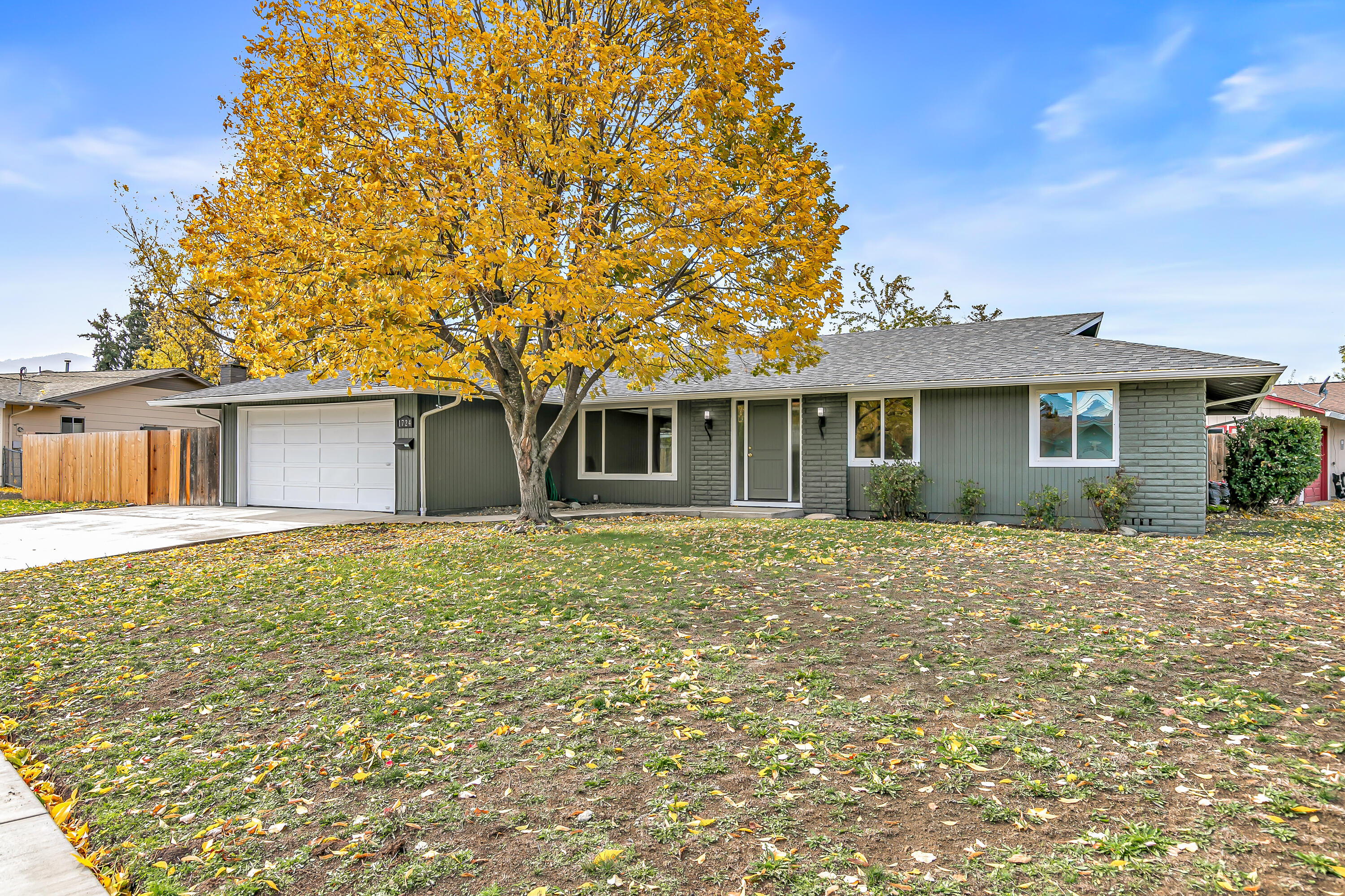 1724 Whitman Avenue