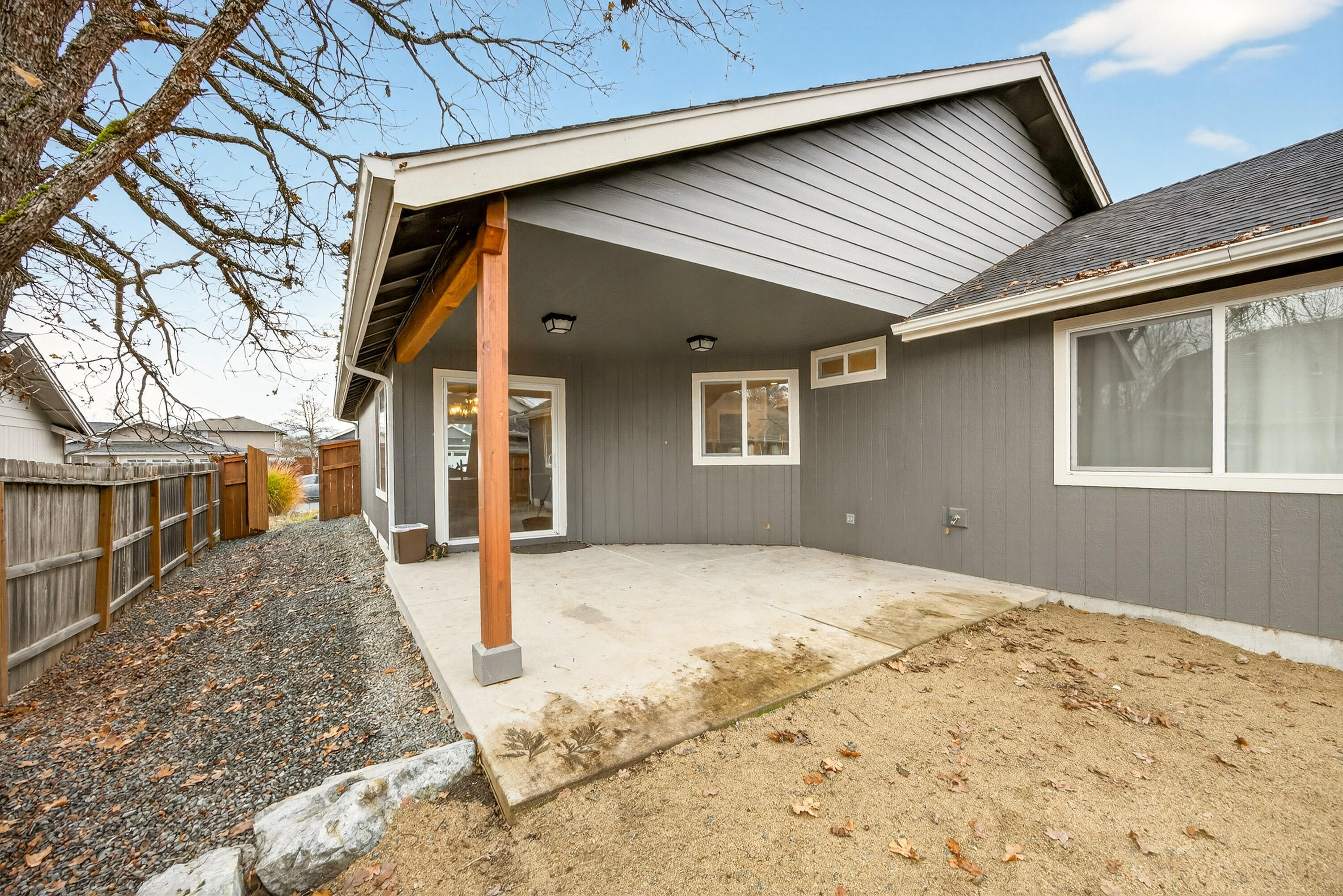 1870 SW Mistybrook Drive