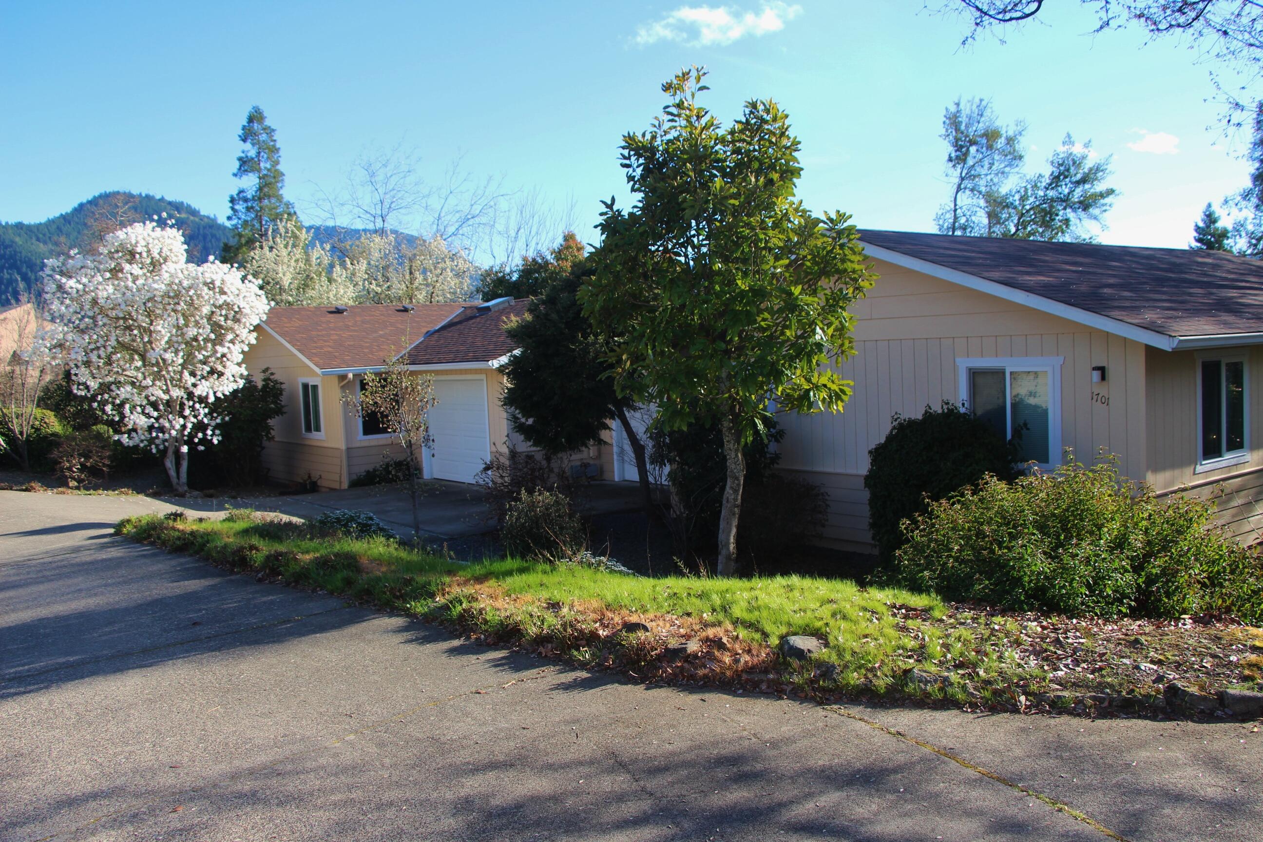 1701 NE Foothill Boulevard