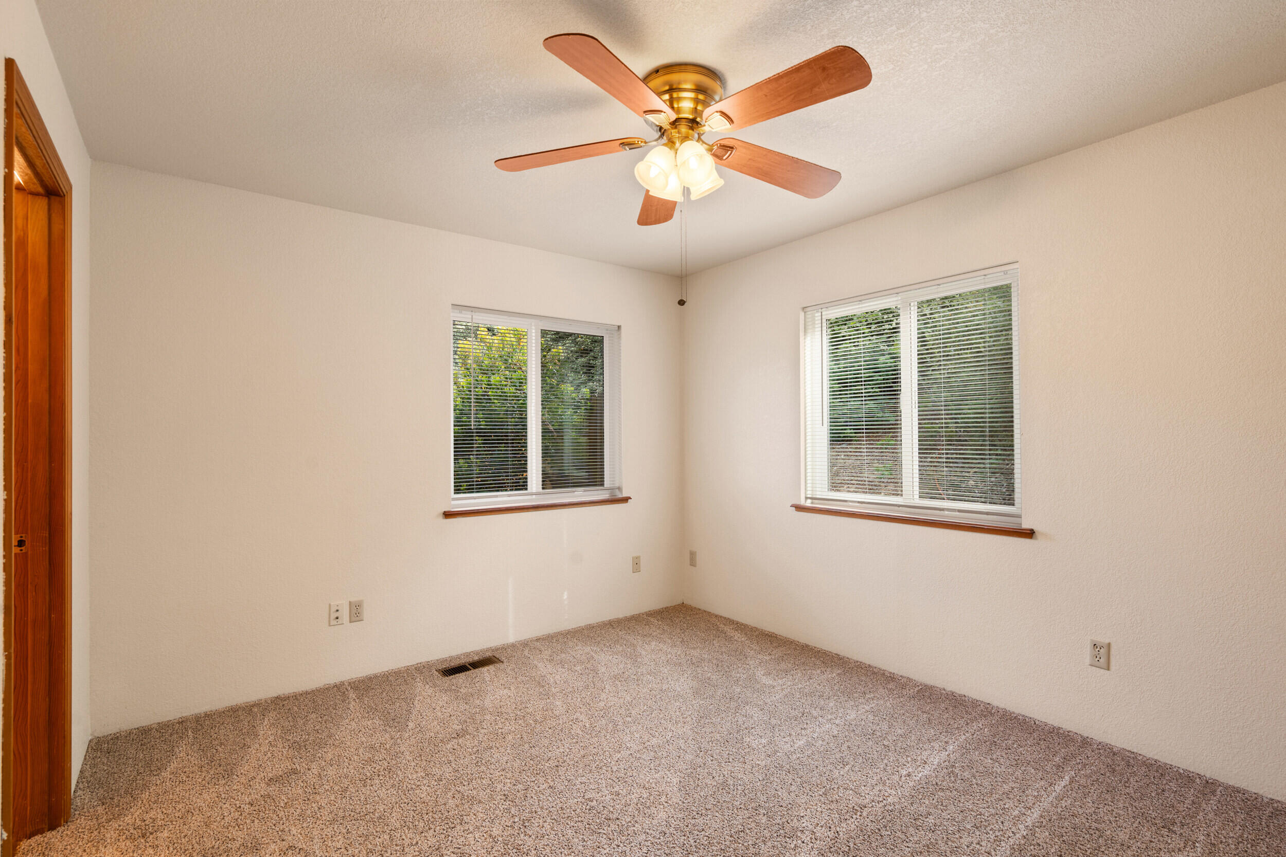 1701 NE Foothill Boulevard