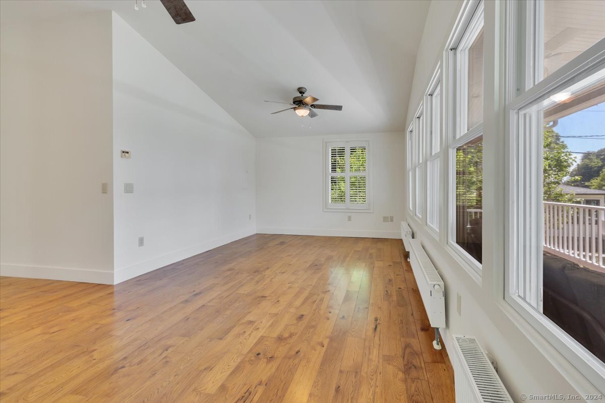 129 Woodland Road
