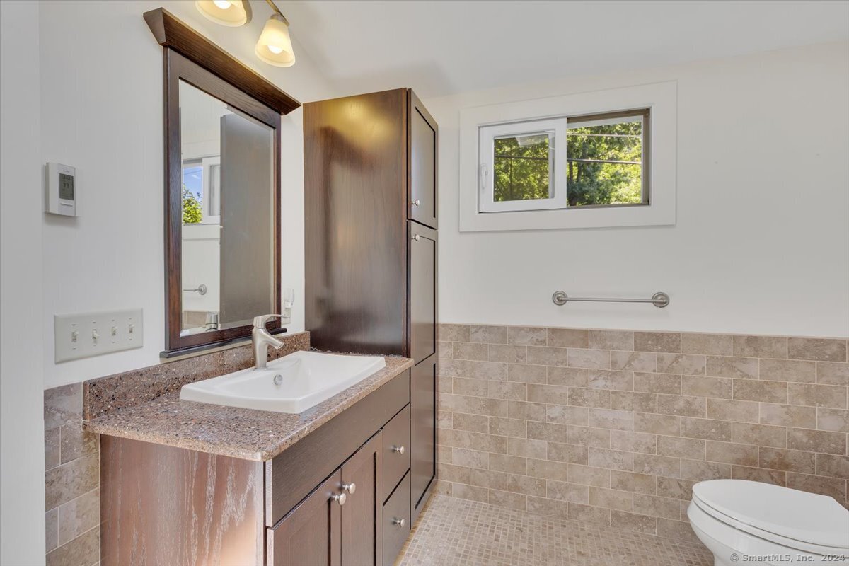 129 Woodland Road