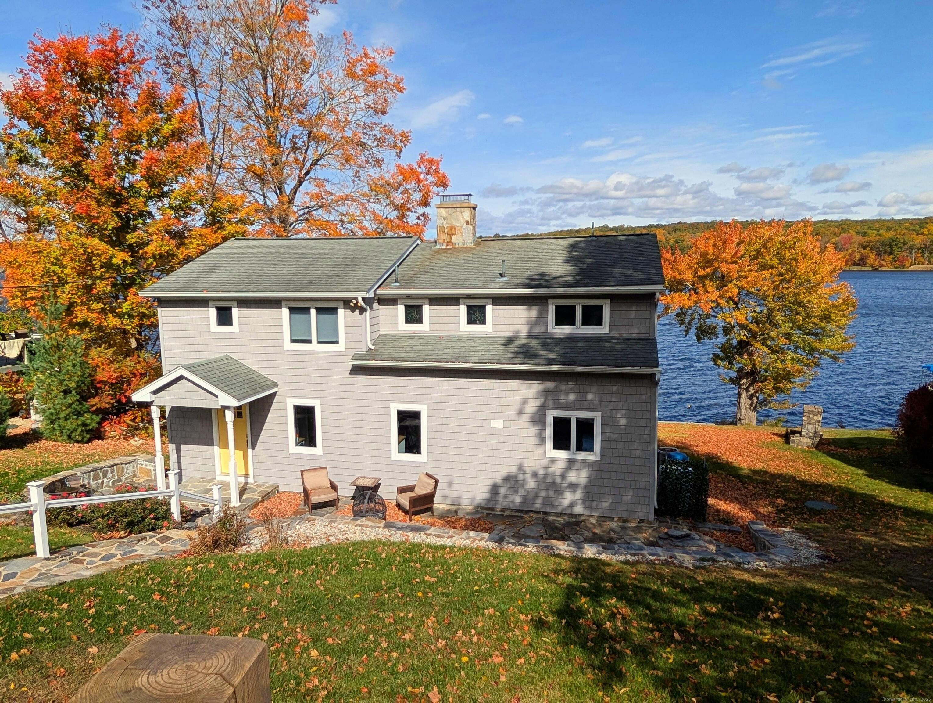 54 Avery Shores