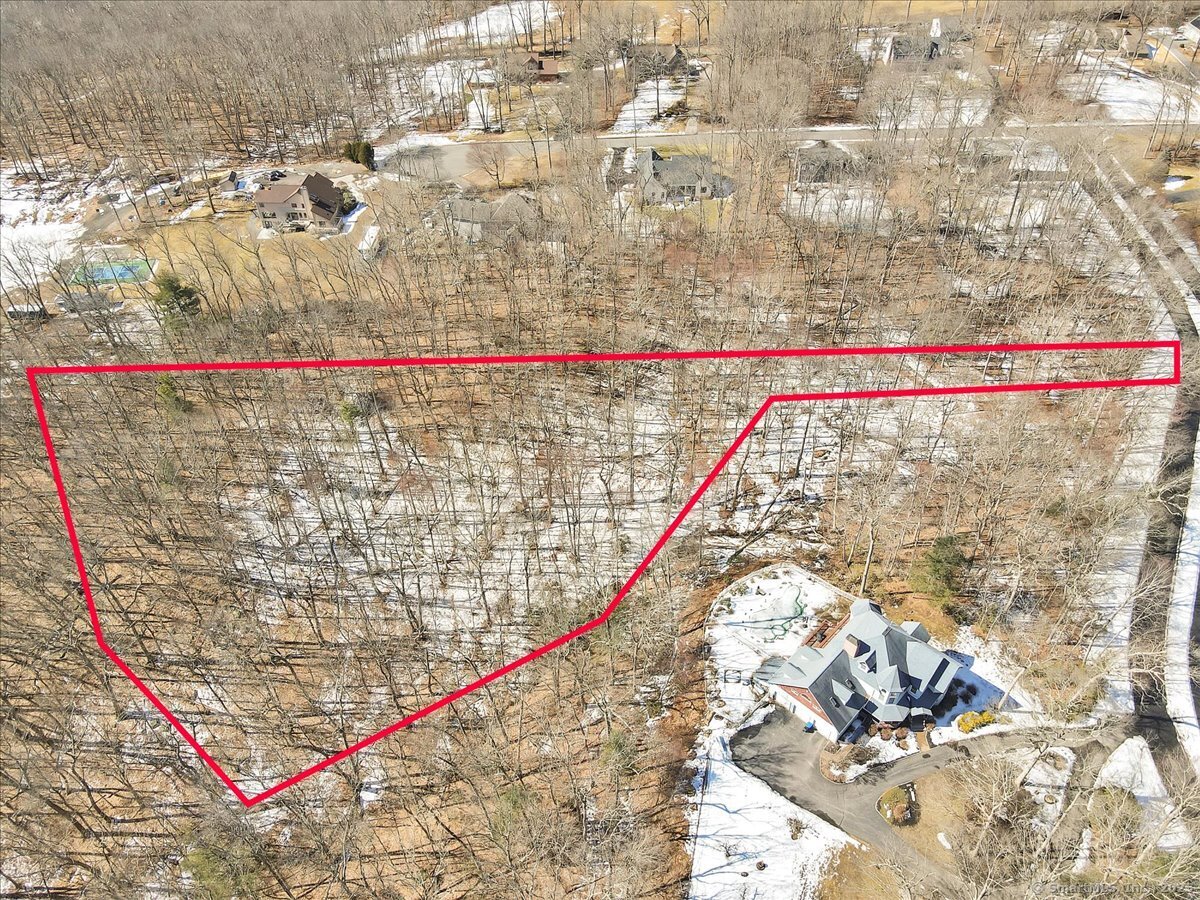 77 Timber Trail