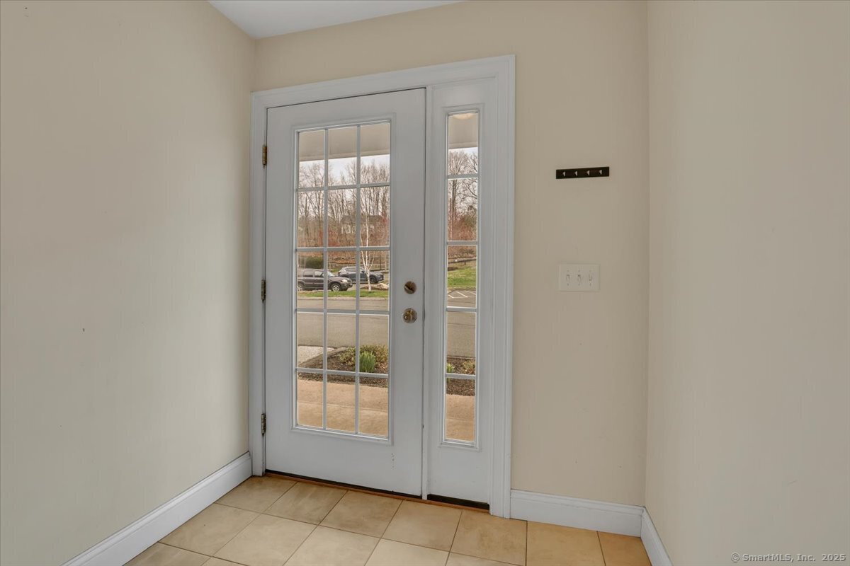 28 Armstrong Road APT C18
