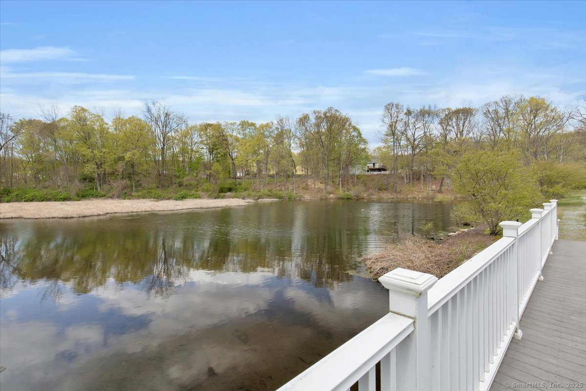 28 Armstrong Road APT C18
