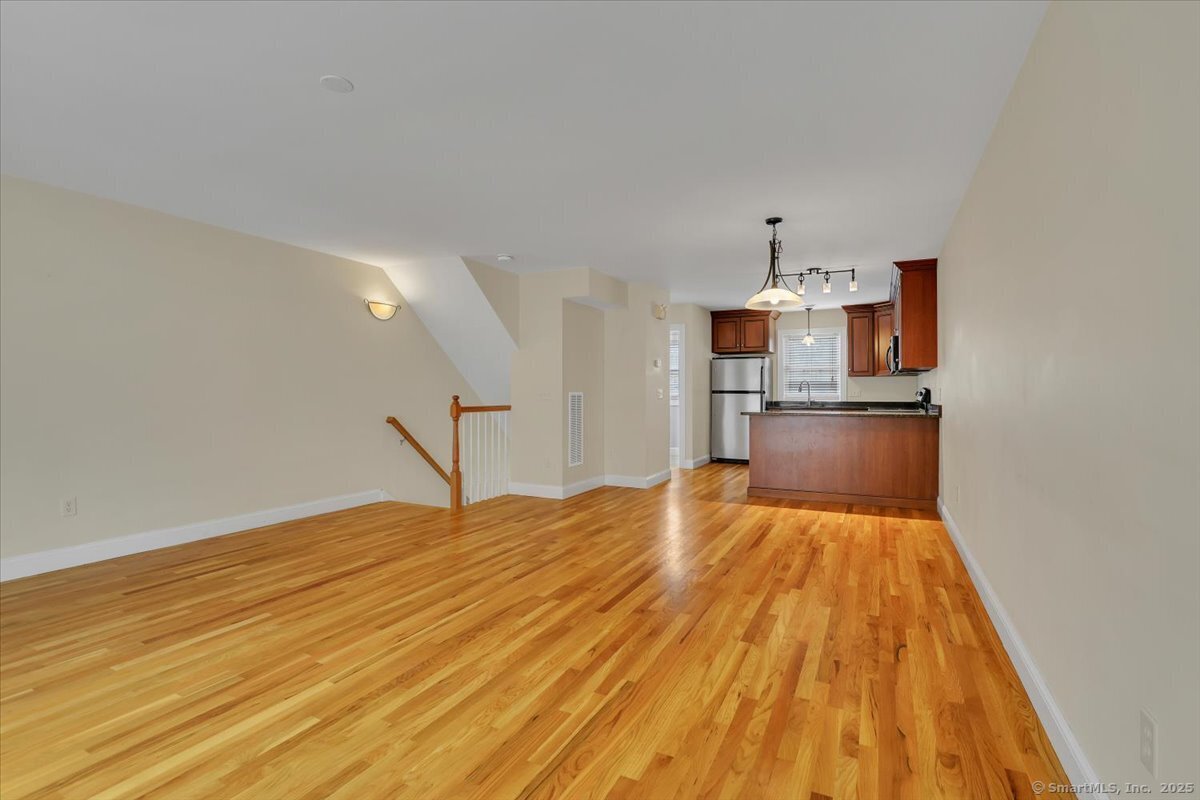 28 Armstrong Road APT C18