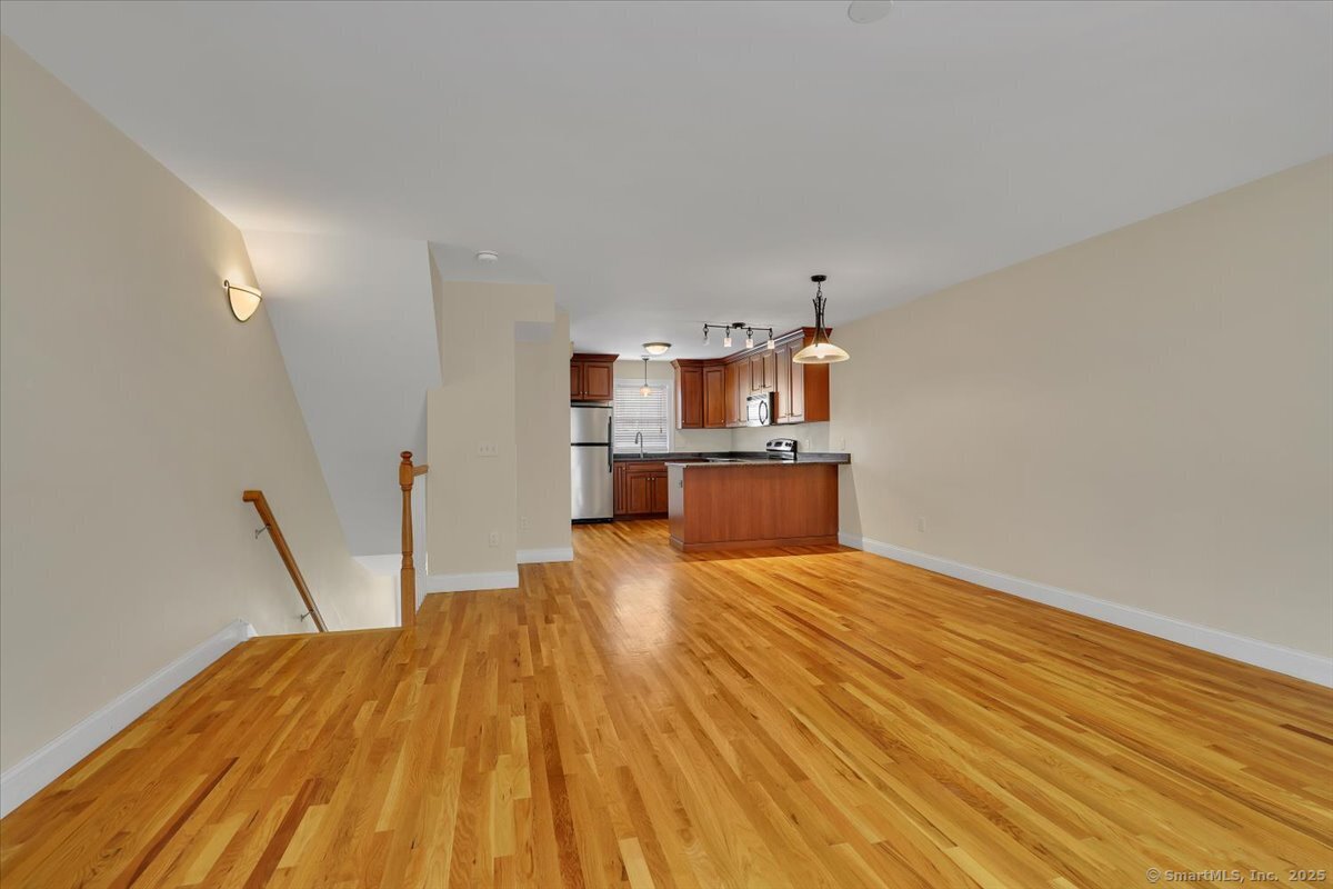28 Armstrong Road APT C18