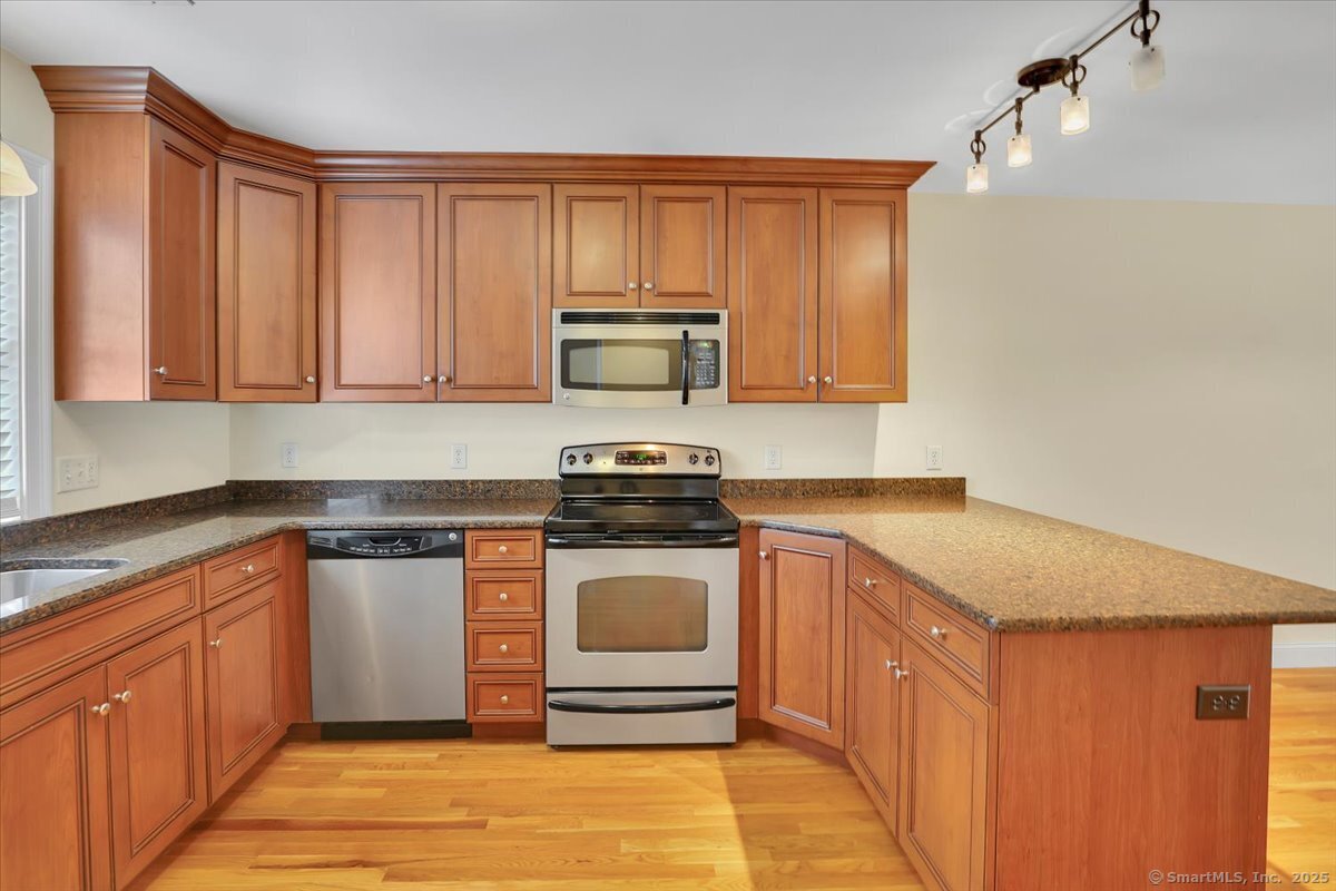 28 Armstrong Road APT C18