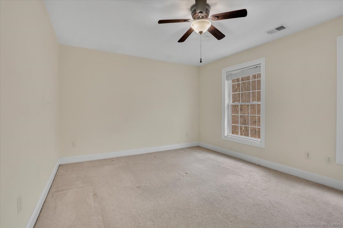 28 Armstrong Road APT C18