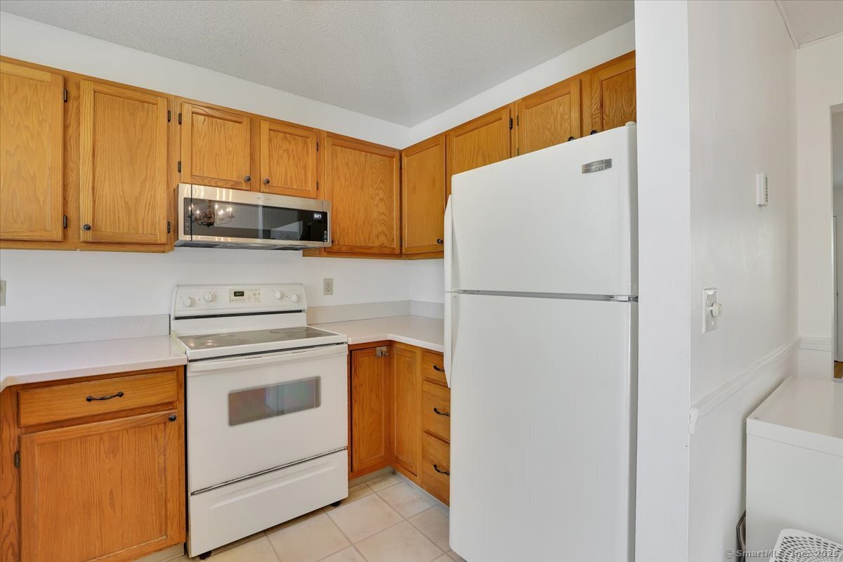 745 Merrow Road APT 159