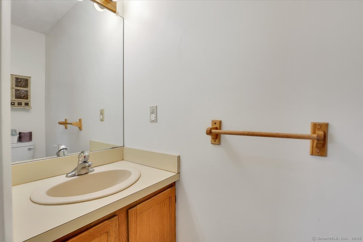 745 Merrow Road APT 159