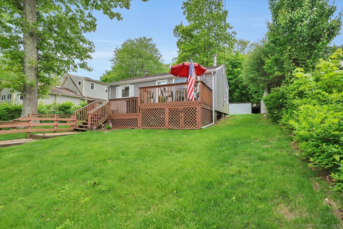124 Deepwood Drive
