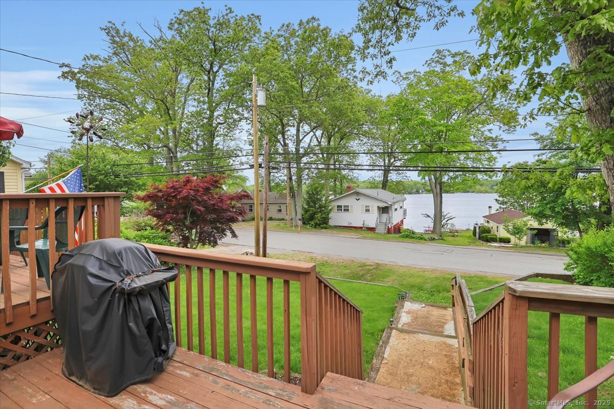 124 Deepwood Drive