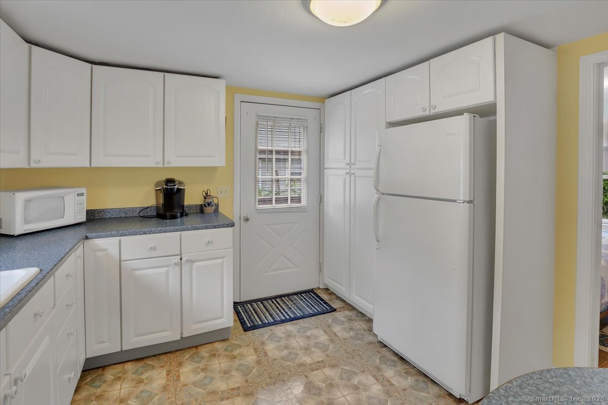 124 Deepwood Drive